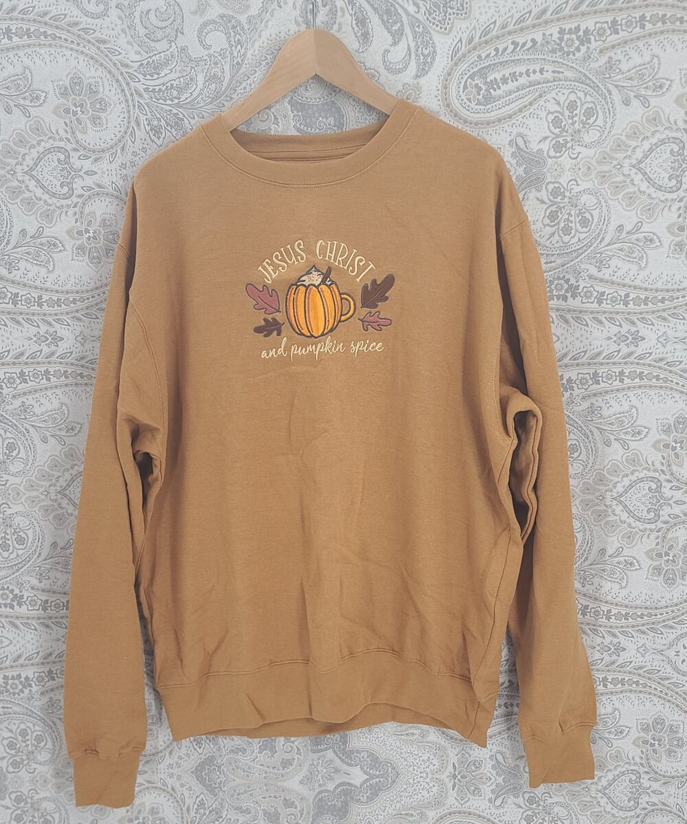 Fall festive Love in Faith sweatshirt Jesus Christ & Pumpkin Spice Size Large